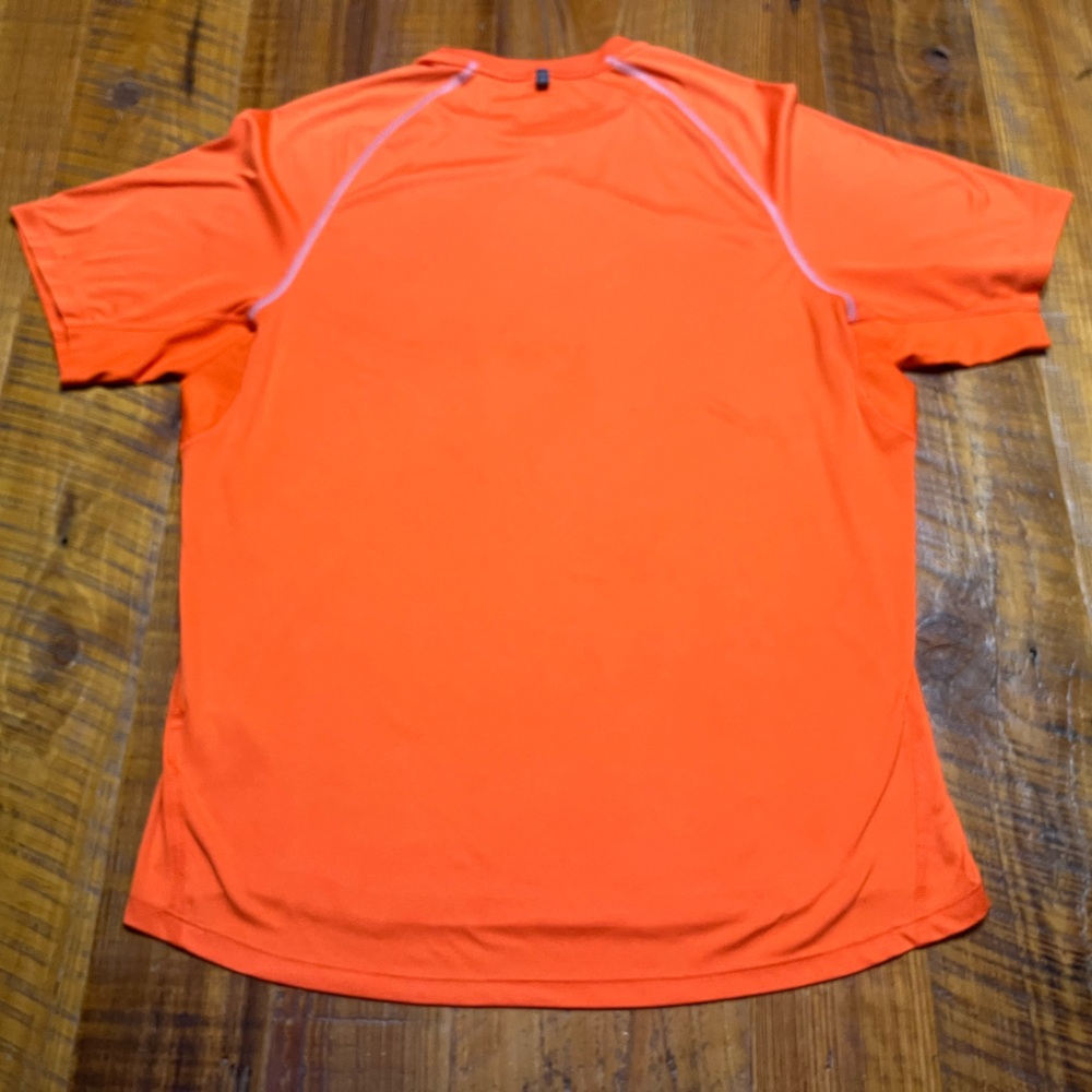 Nike DRI-FIT Orange Short Sleeve Tee Size Medium